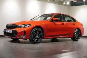 BMW 3 Series 330 2023
