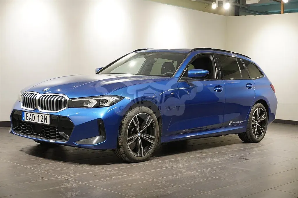 BMW 3 Series 330 2025