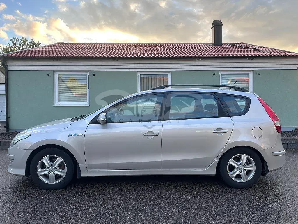Hyundai i30 2011