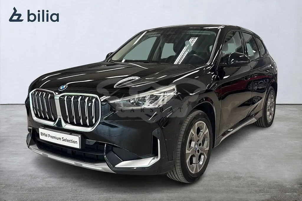 BMW iX1 2024