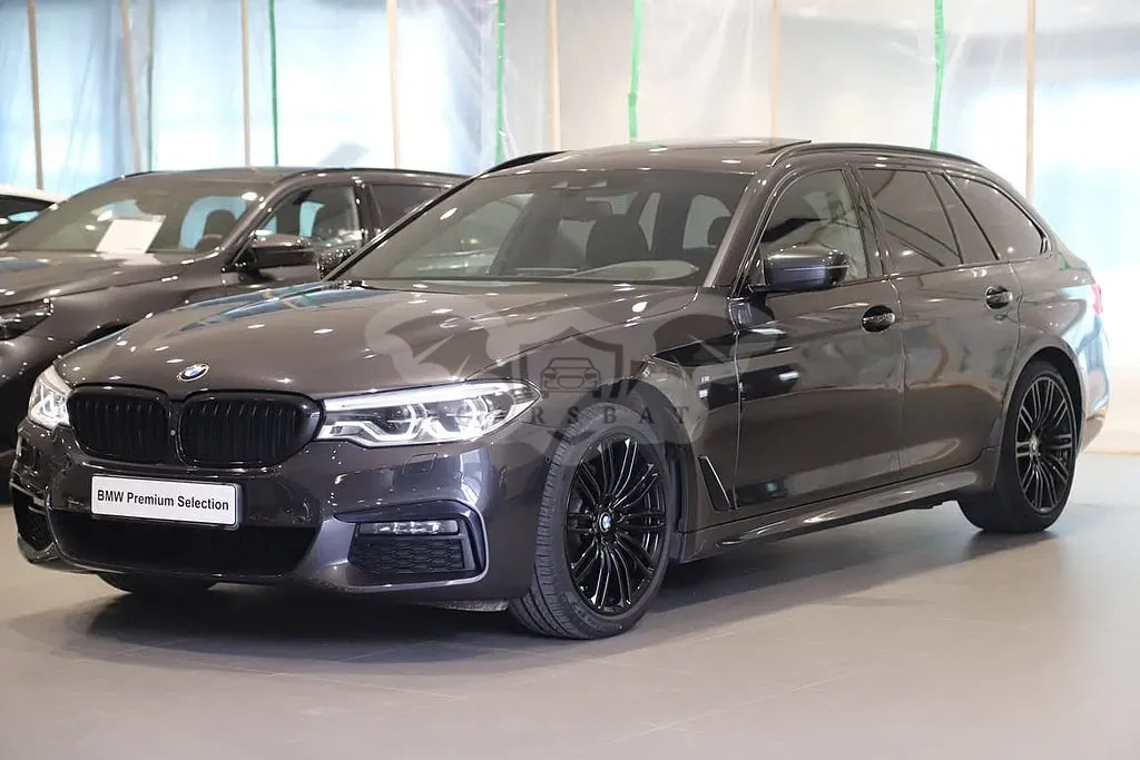 BMW 5 Series 2019