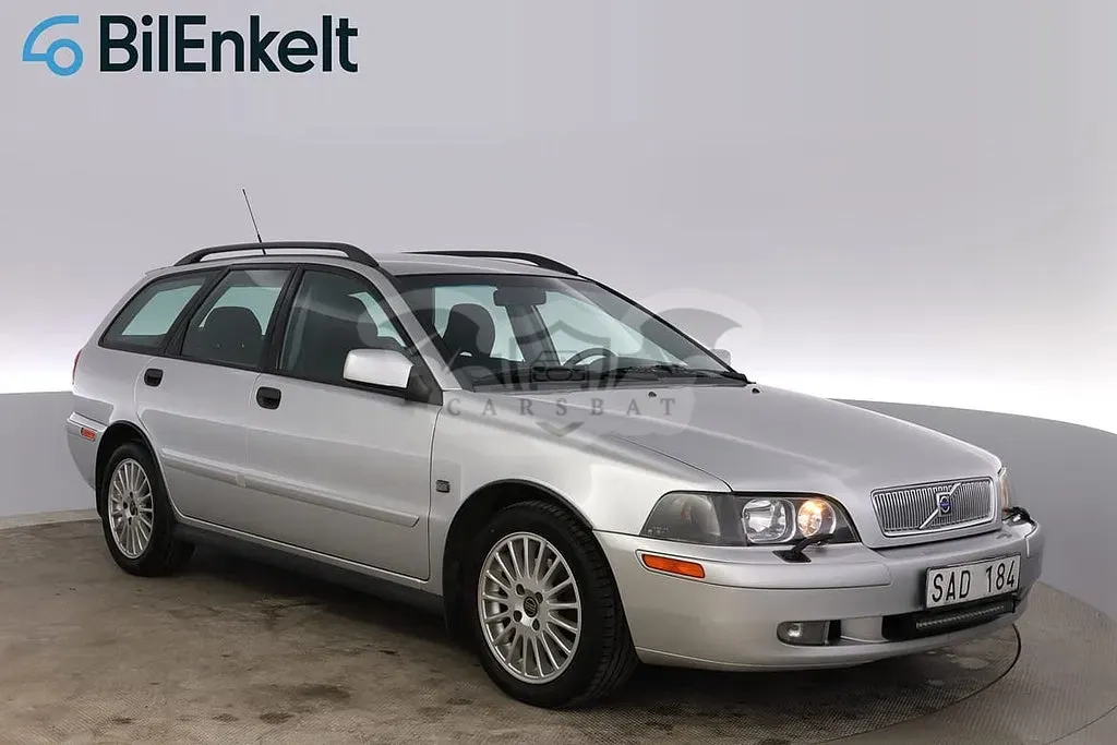 Volvo V40 2003