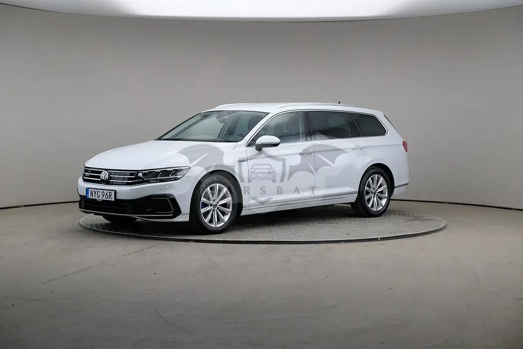 Volkswagen Passat 2023