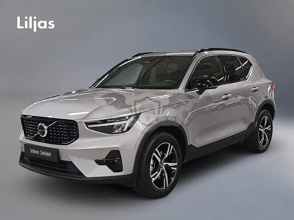 Volvo XC40 2026