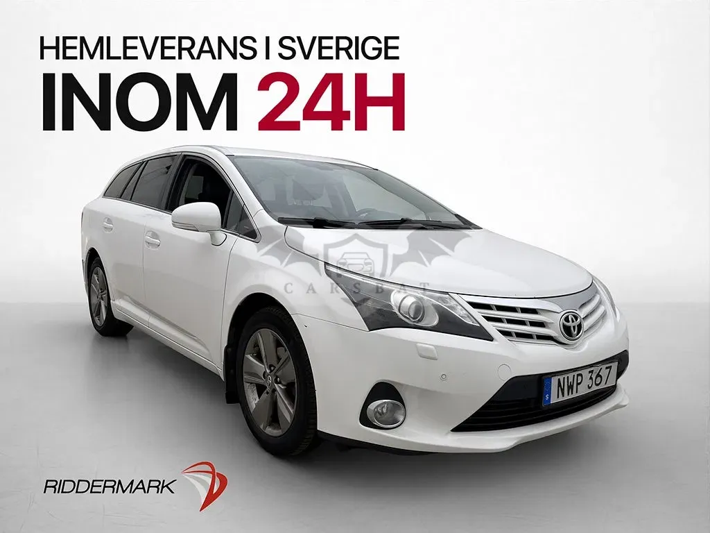 Toyota Avensis 2015