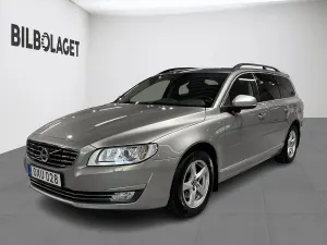 Volvo V70 2015