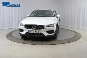 Volvo V60 2023
