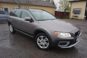 Volvo XC70 2011