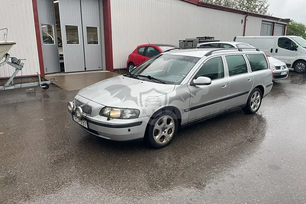 Volvo V70 2003