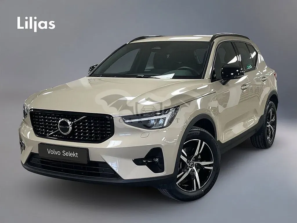 Volvo XC40 2026
