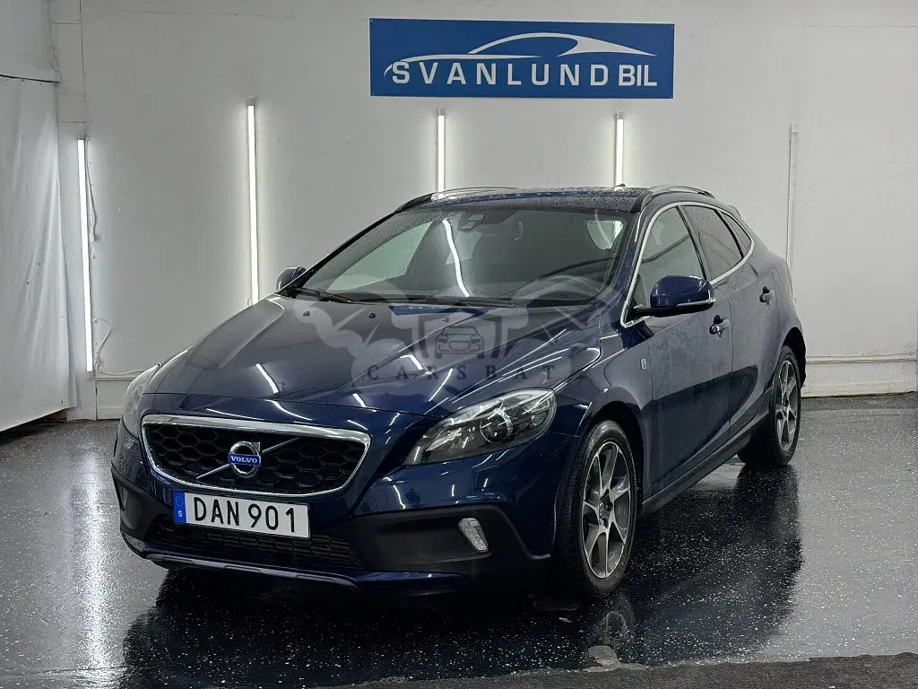 Volvo V40 2015