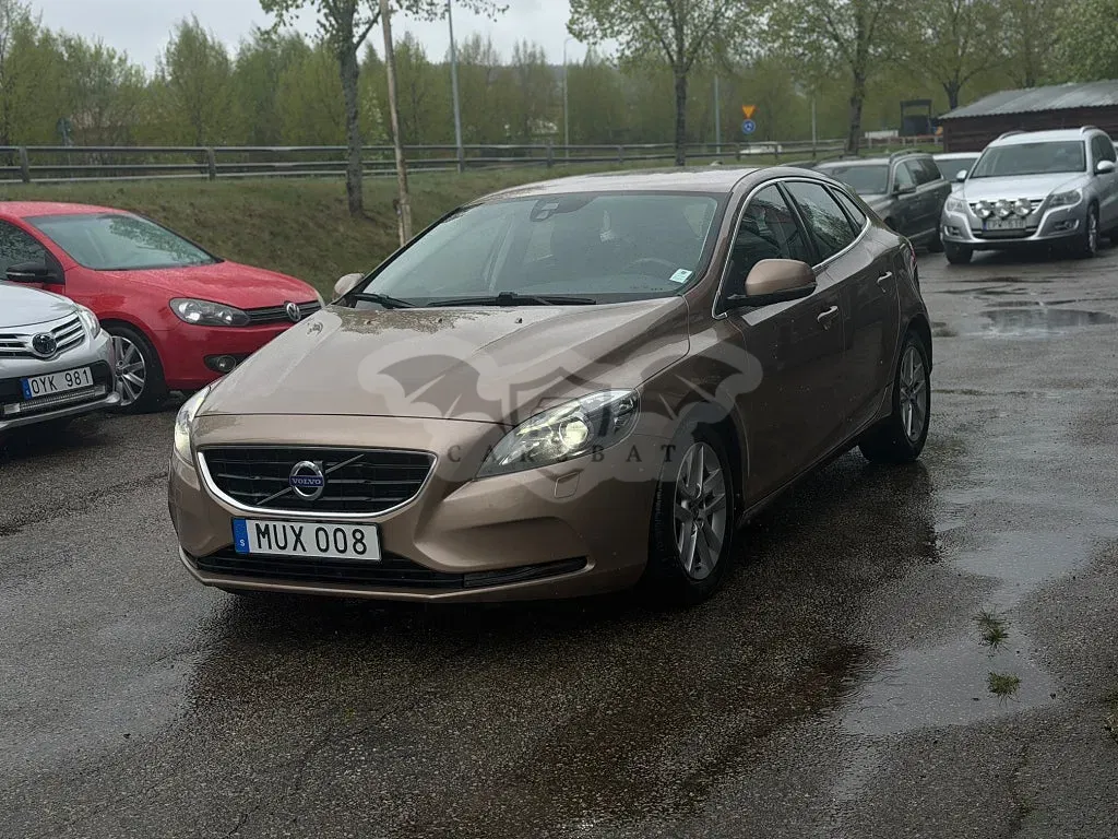 Volvo V40 2016