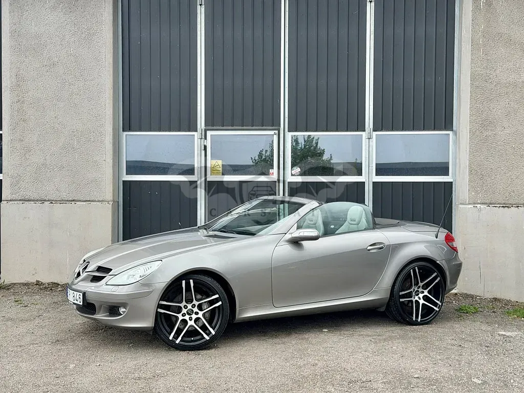 Mercedes-Benz SLK 2005