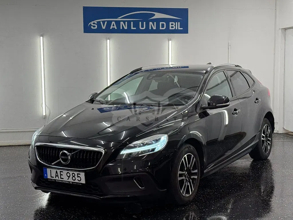Volvo V40 2019
