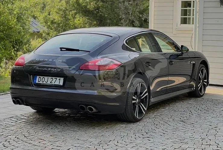 Porsche Panamera 2012