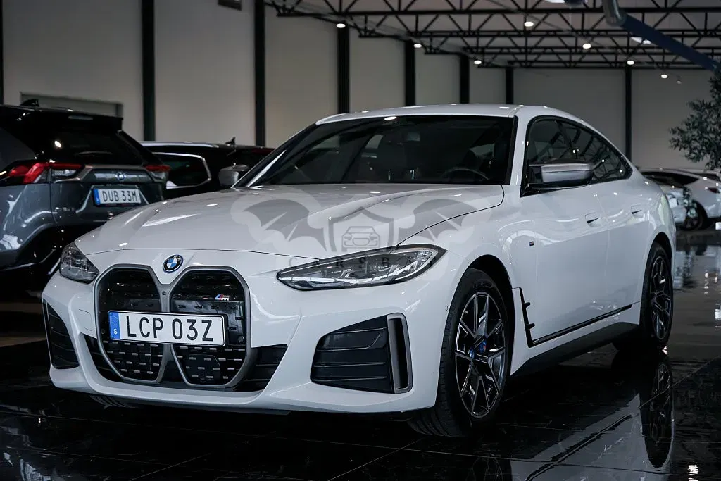 BMW i4 2023