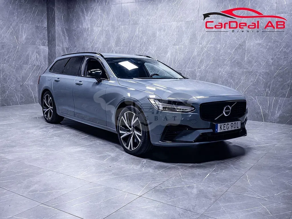 Volvo V90 2023