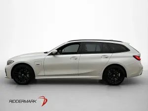 BMW 3 Series 330 2022