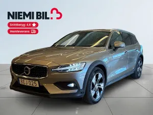 Volvo V60 2022