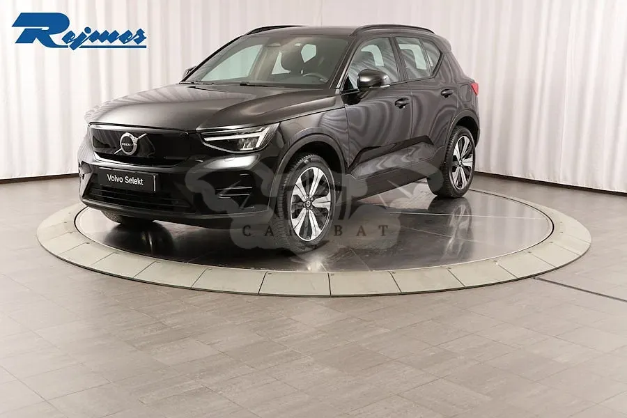 Volvo XC40 2023