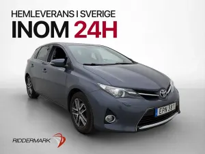 Toyota Auris 2015