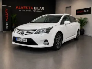 Toyota Avensis 2012
