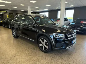 Mercedes-Benz GLB 2023