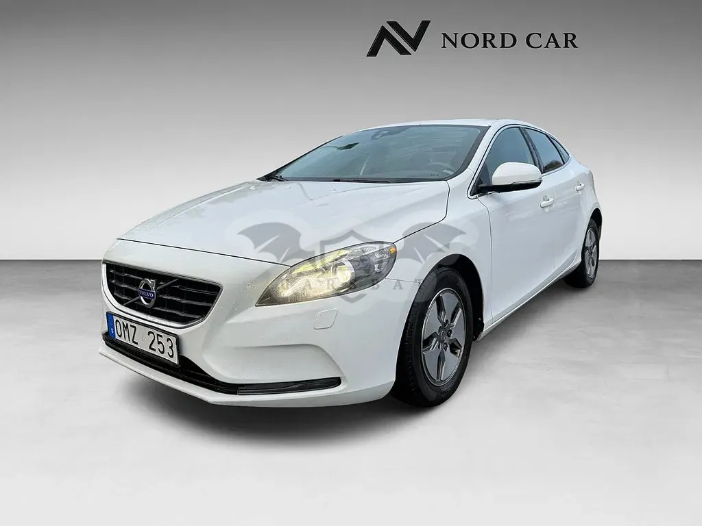 Volvo V40 2013