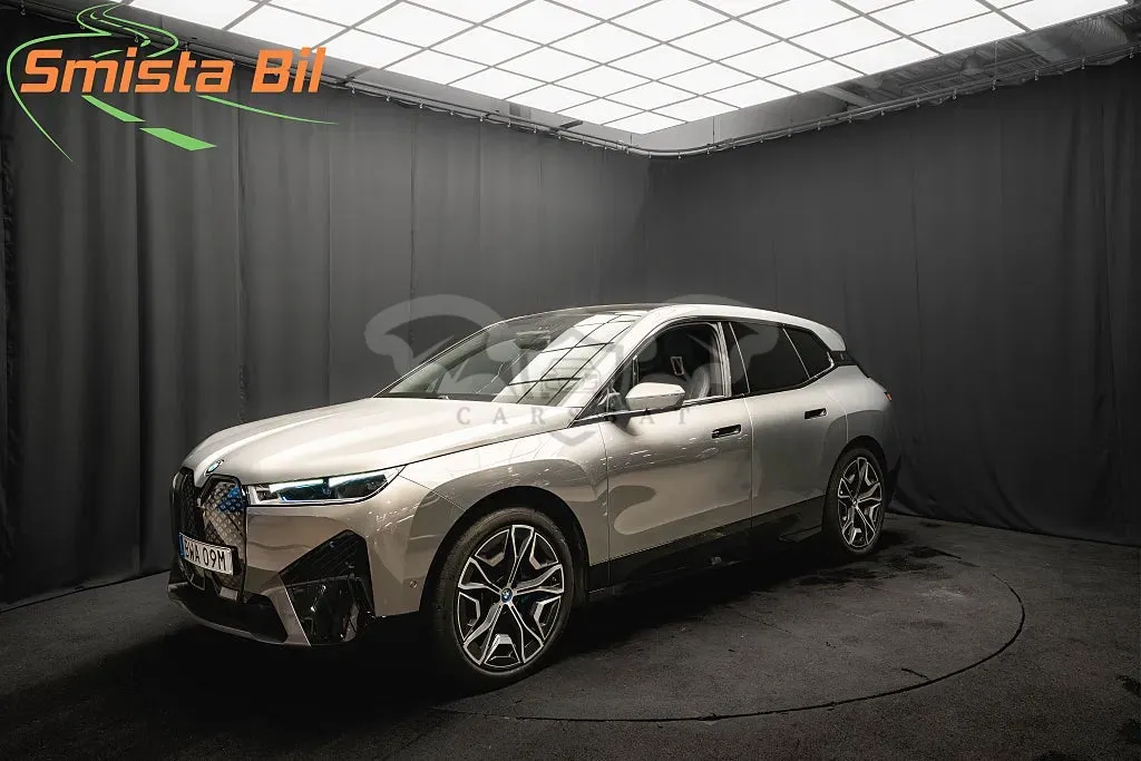 BMW iX 2023