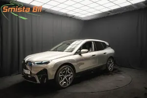BMW iX 2023
