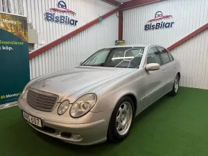 Mercedes-Benz E 2003