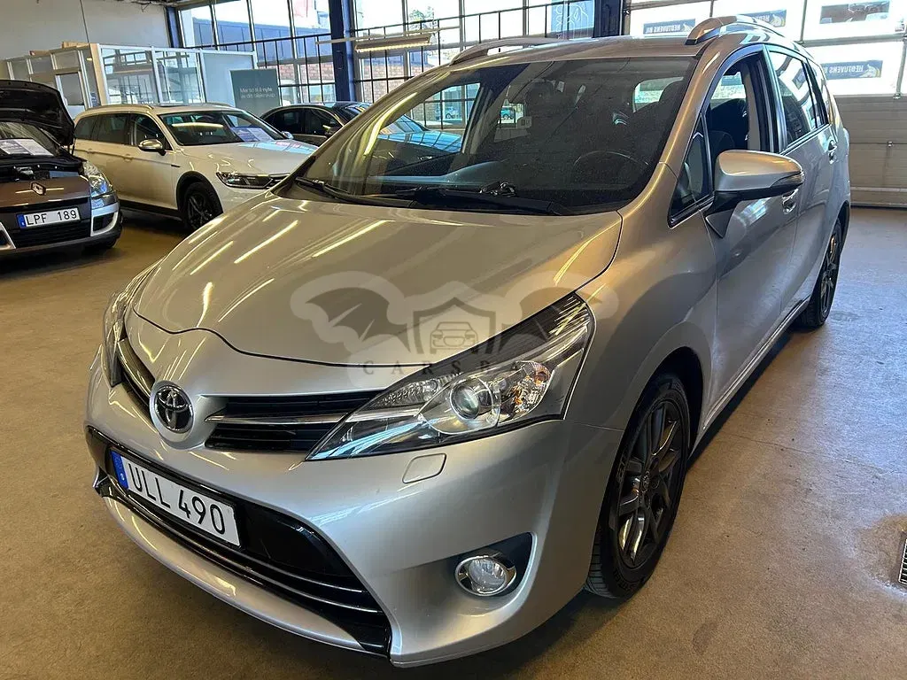 Toyota Verso 2015