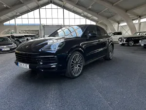 Porsche Cayenne 2022