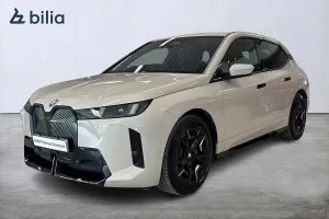 BMW iX 2025
