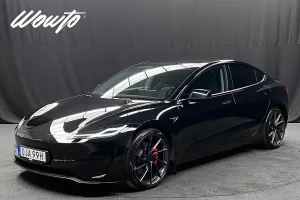 Tesla Model 3 2024