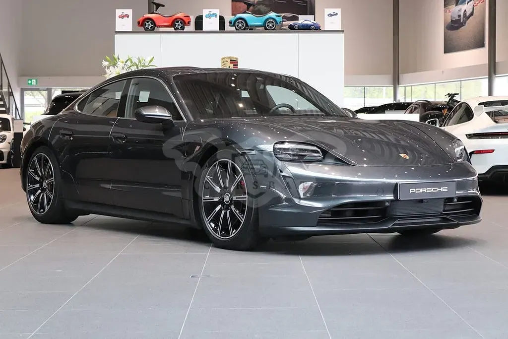 Porsche Taycan 2020