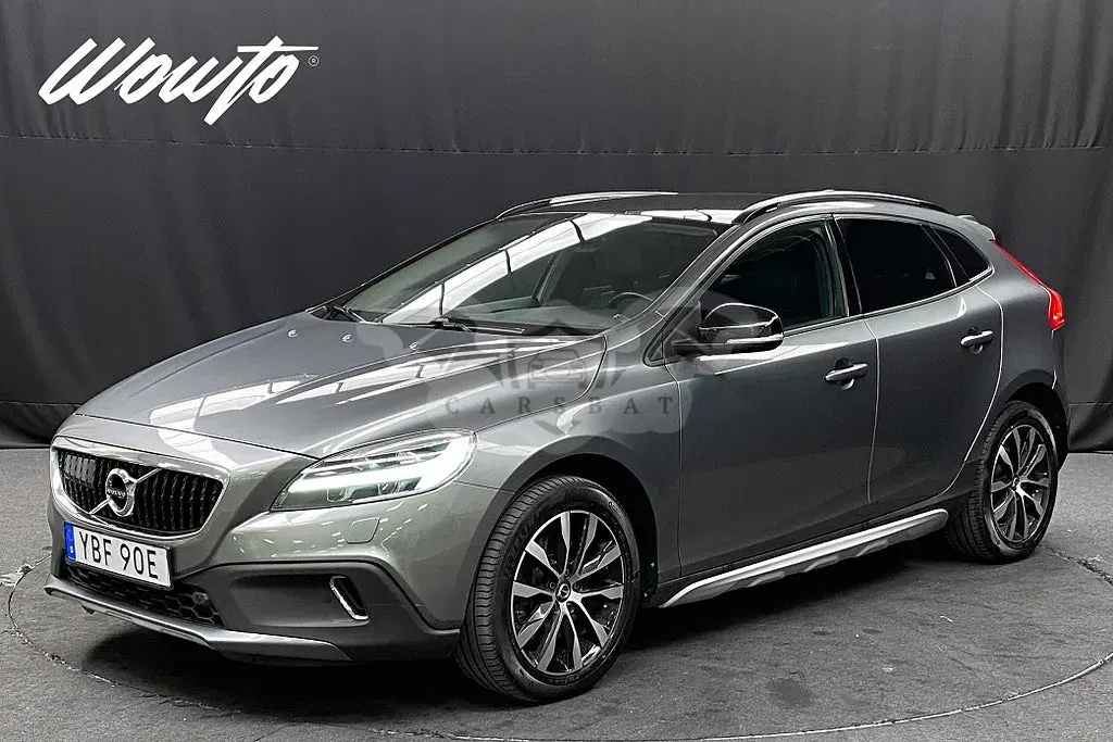 Volvo V40 2019