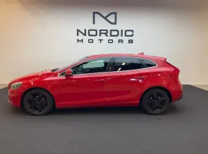 Volvo V40 2015