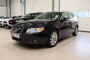 Volvo V70 2010