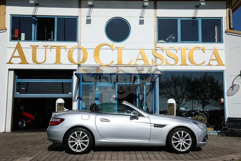 Mercedes-Benz SLK 2011