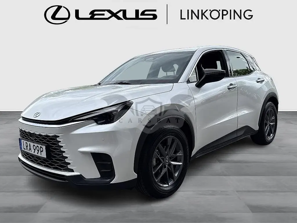 Lexus LBX 2025