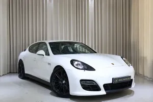 Porsche Panamera 2013