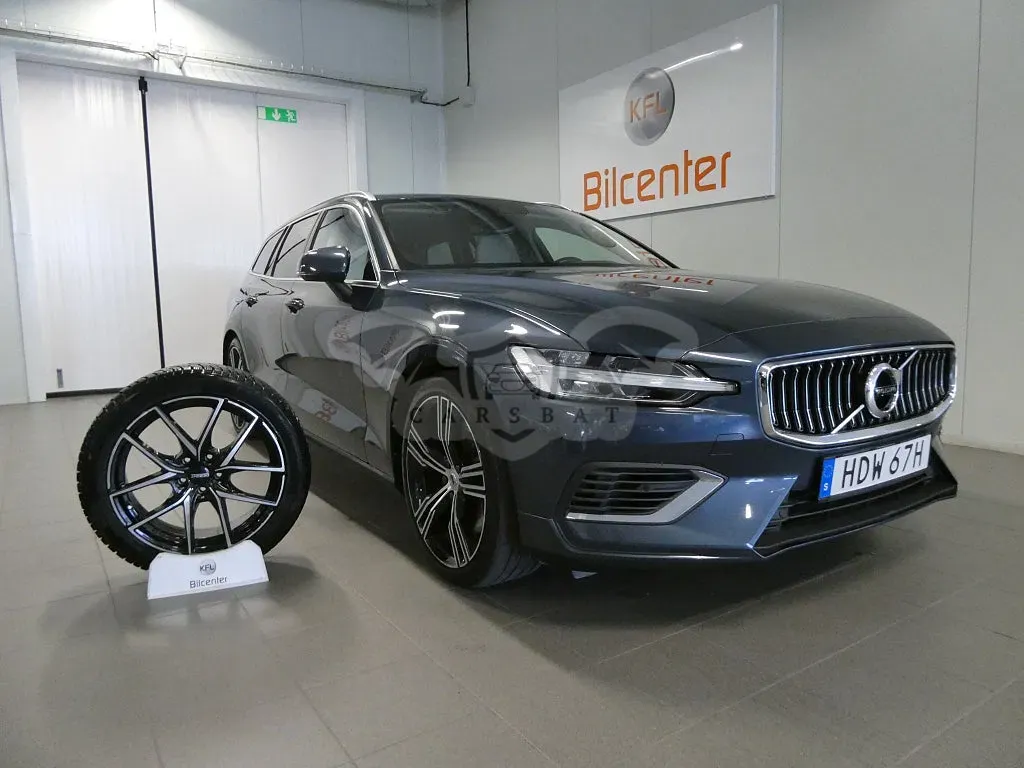 Volvo V60 2022
