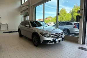 Mercedes-Benz E 2017