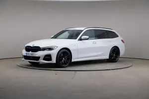 BMW 3 Series 330e 2021