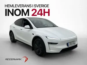 Tesla Model Y 2025