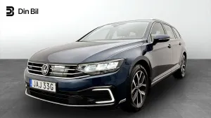 Volkswagen Passat 2023