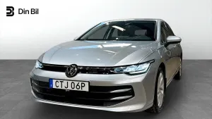 Volkswagen Golf 2025