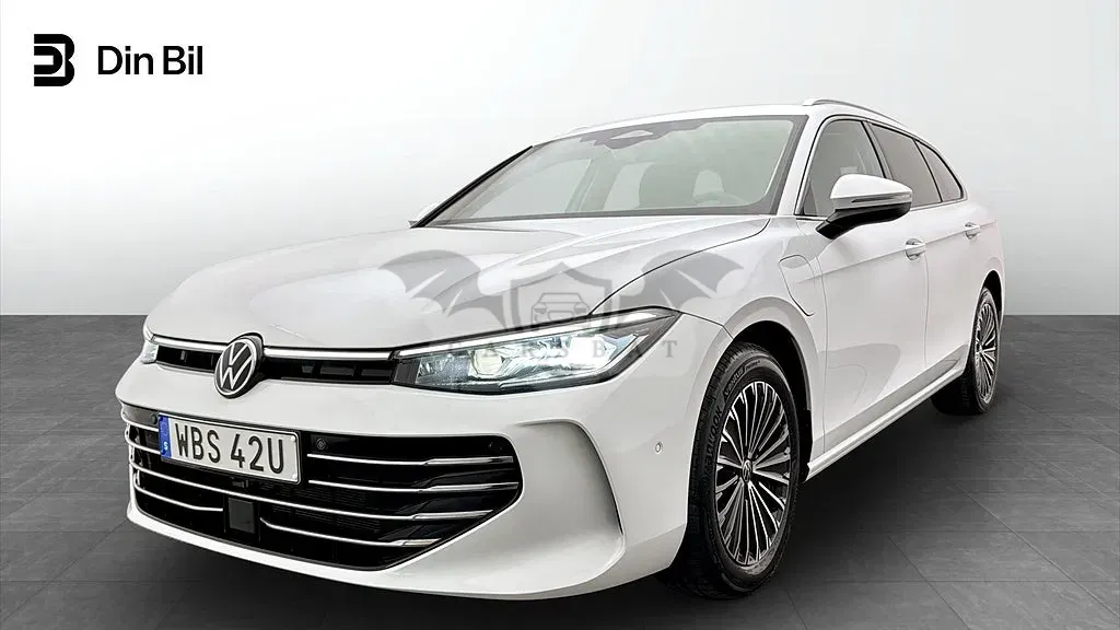 Volkswagen Passat 2025