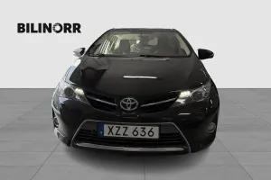 Toyota Auris 2014